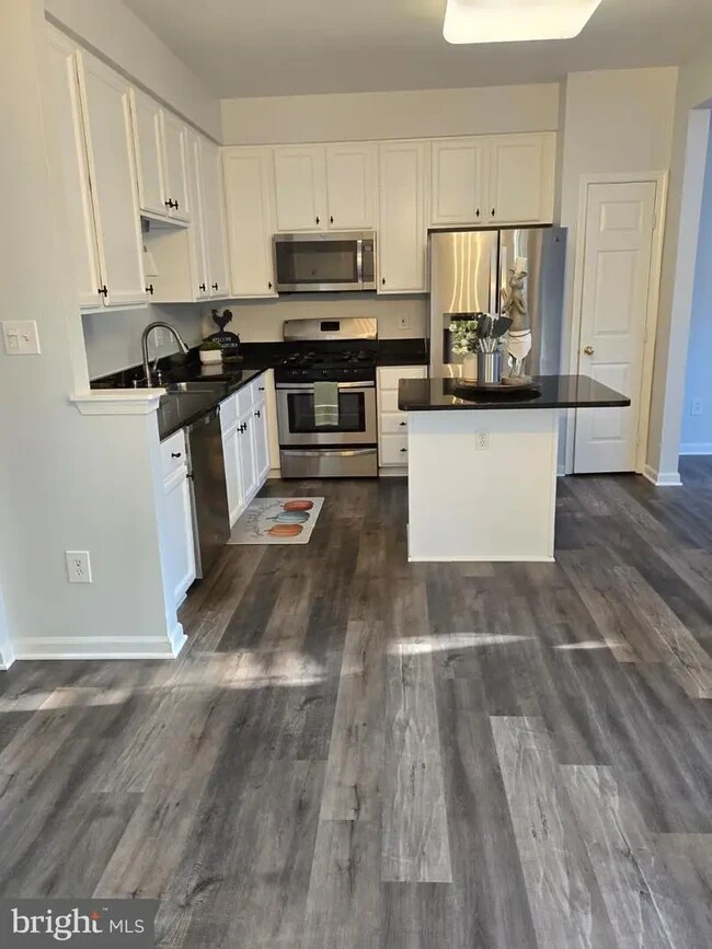 Photo - 25415 Morse Dr Casa Adosada