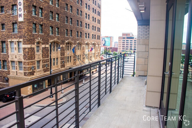Building Photo - 1300 Baltimore Ave Unit 2315 Rental