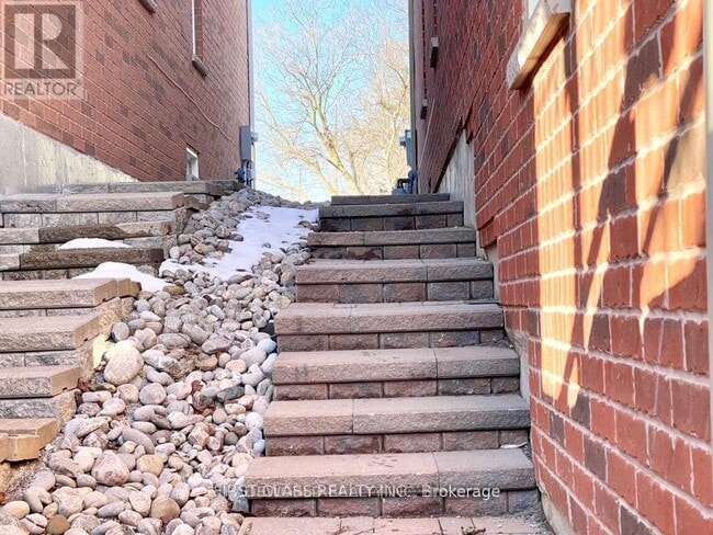 Photo - 9 Wiley Ave