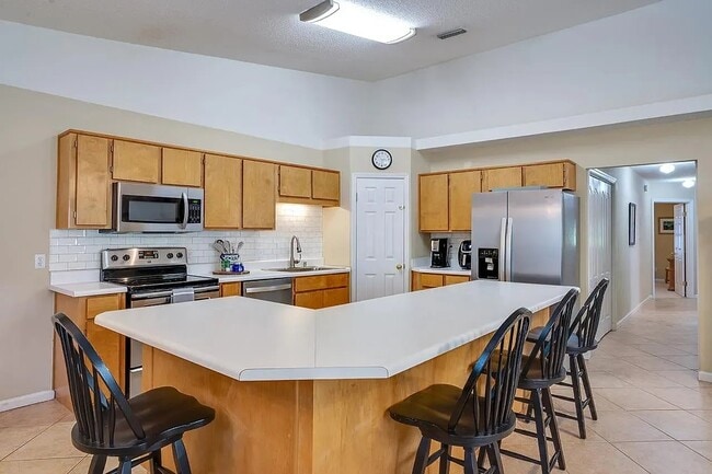 Photo - 3498 Chatelaine Ct