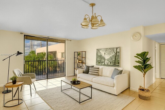 Building Photo - 8500 SW 133rd Avenue Rd Unit 421