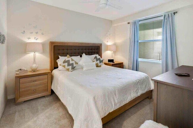 Photo - 4784 Clock Tower Dr Unidad ID1314987P