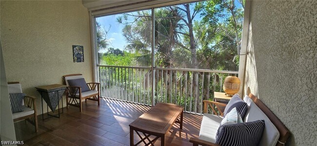 Building Photo - 14543 Abaco Lakes Dr Unit 202
