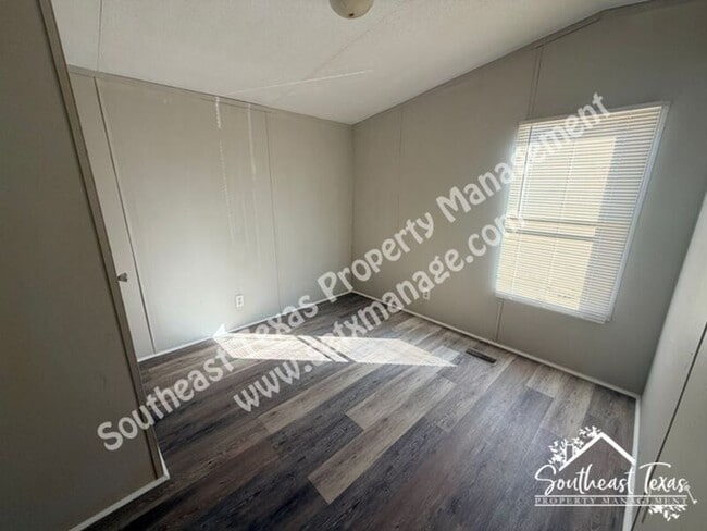 Photo - 4166 Black Cat Rd