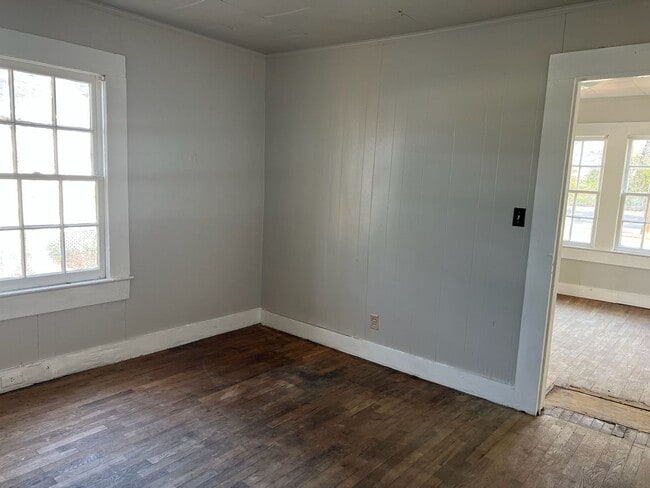 Photo - 4 Williamson St SW Unit A