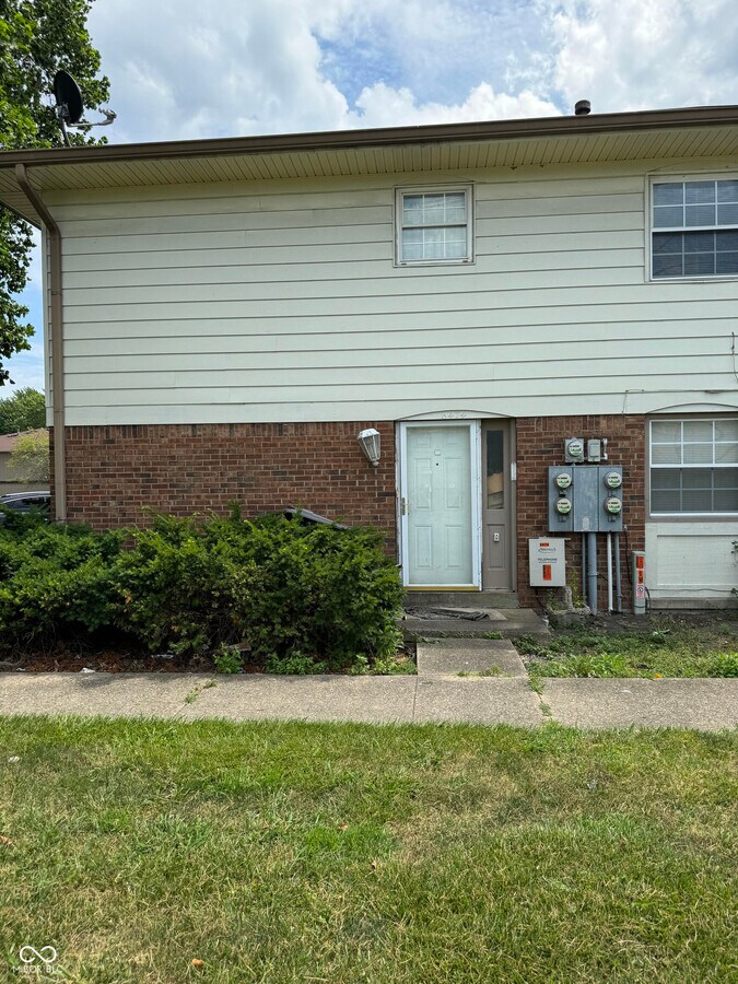 Photo - 6474 Lupine Terrace