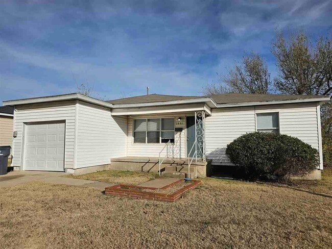 Building Photo - 2901 Prentice NW