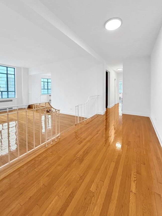 Photo - The Leslie — A Private Garden Enclave for the Modern New Yorker Unit 62E