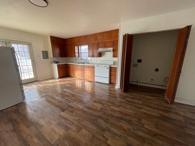 Photo - Newly remodeled 3 bedroom, 1 bath home in Caney