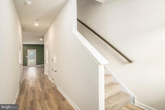 Photo - 1143 Martin Rd