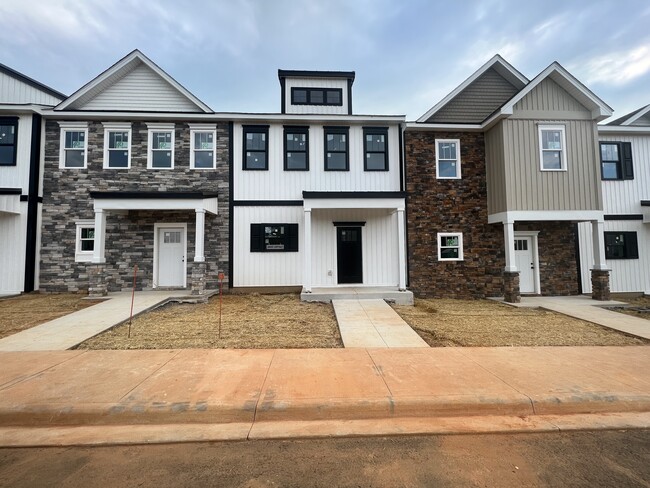 Photo - 556 Leesville Rd Townhome