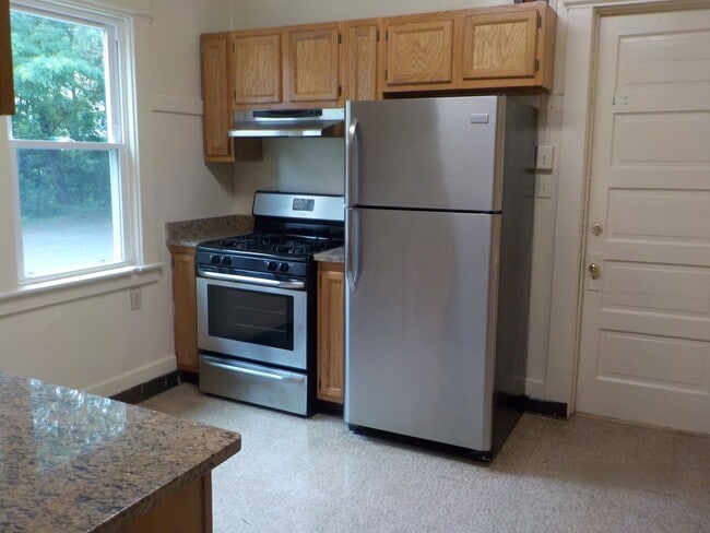 Photo - 969 Lancaster Ave Unit Lancaster 969