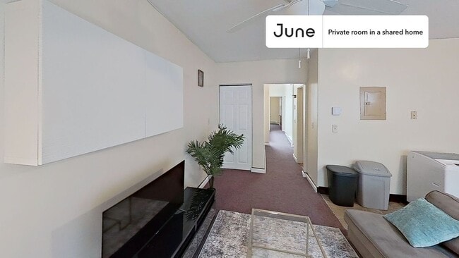 Photo - Room in Shared 3 bed/1 bath home Unidad B