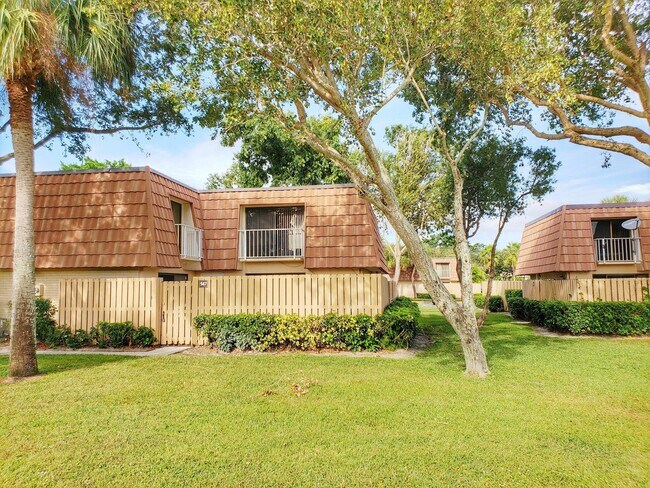 Photo - 547 Green Springs Pl