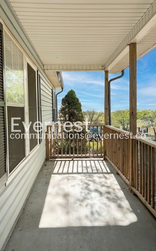 Photo - 1228 Capps Hollow Dr