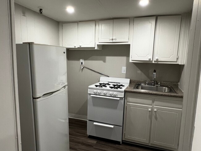 Photo - 216 South Street Residences Unit B