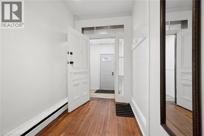 Photo - 38B CONCESSION Street
