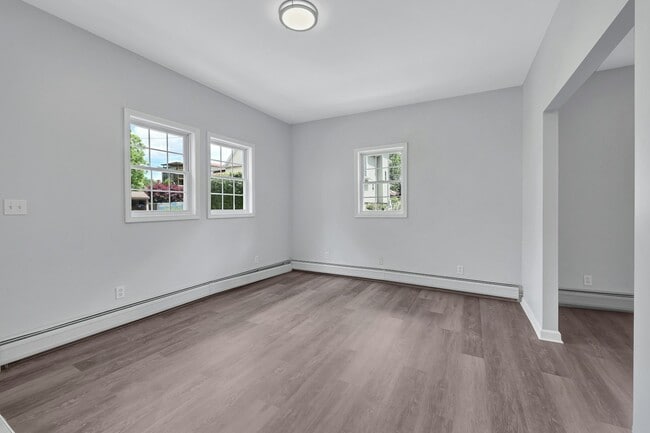 Photo - 1719 Madison Ave
