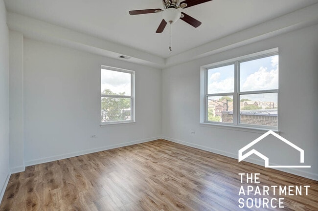 Photo - 1544 W Glenlake Ave Unit 3A