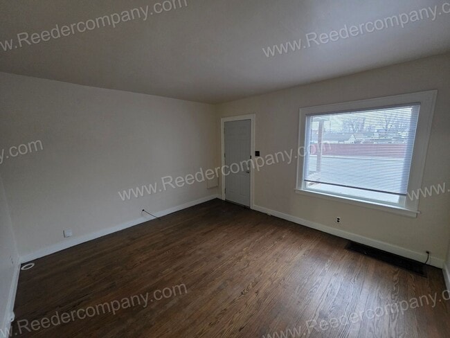Photo - 546-548 Chicago Avenue* Unit 546 Chicago Avenue