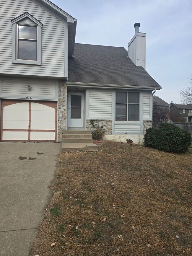 Building Photo - 6642 W 152nd St Unit 6642 W 152nd St