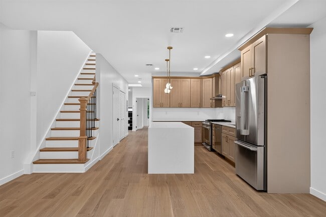 188 Webster Ave