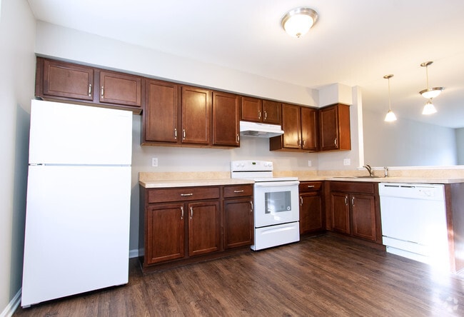 Building Photo - River Walk Townhomes