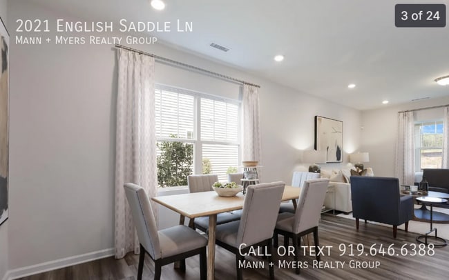 Photo - 2021 English Saddle Ln
