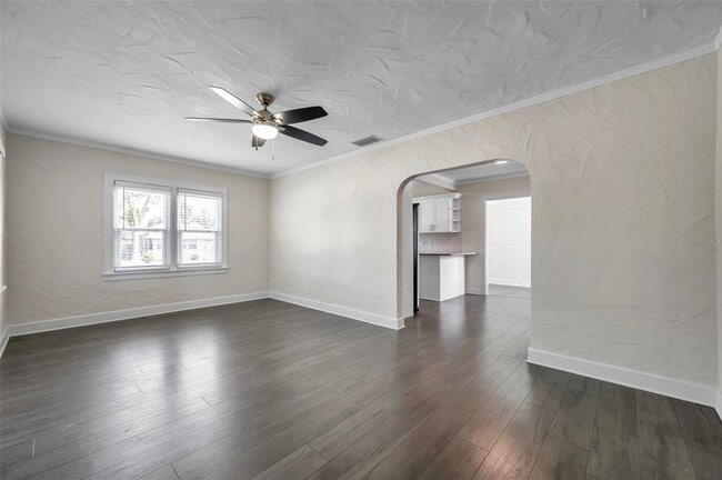 Photo - 4000 10th Ave N