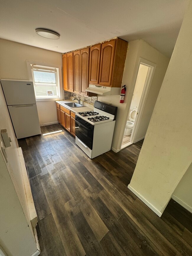 Photo - 75 High St Unit 3