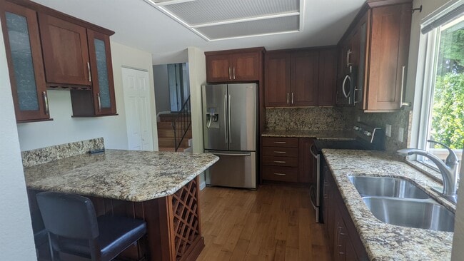 Photo - 11712 NE 67th Pl