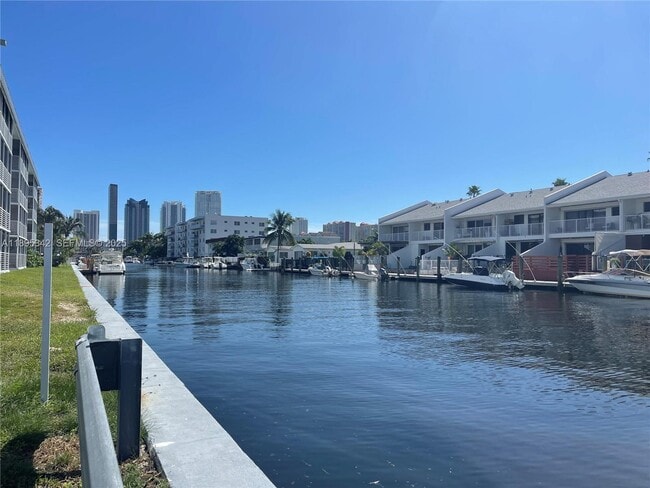 Building Photo - 3750 NE 169th St Unit 102