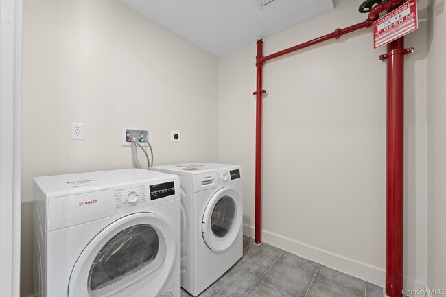 Photo - 312 Fenimore St