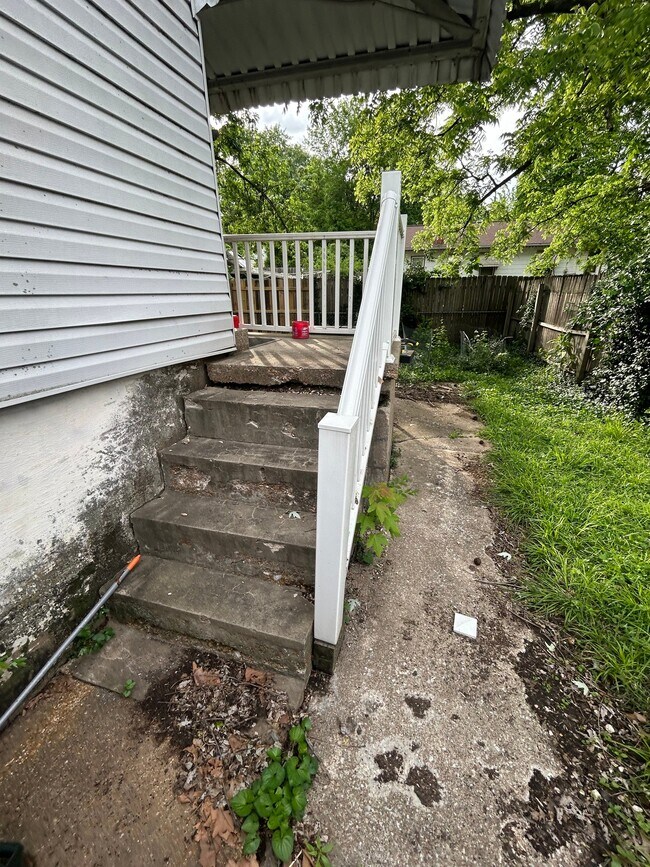 Photo - 2425 Wheaton Ave