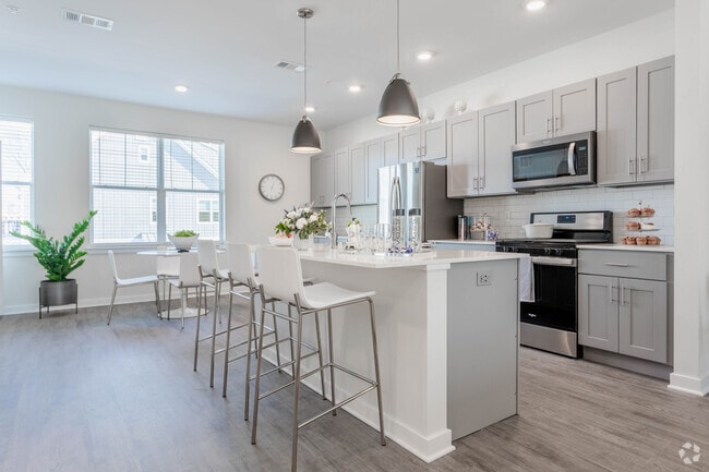 KITCHEN 2BR