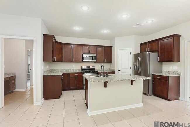 18317 Sunset Park Dr