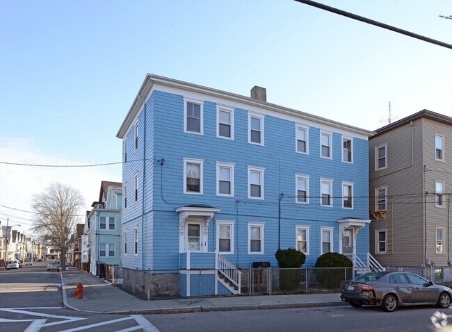 Building Photo - 124 Crapo St Unit 1 Rental