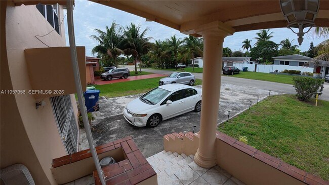 Photo - 14931 NE 7th Ct