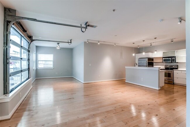 Photo - 1111 S Akard St Unidad 33045