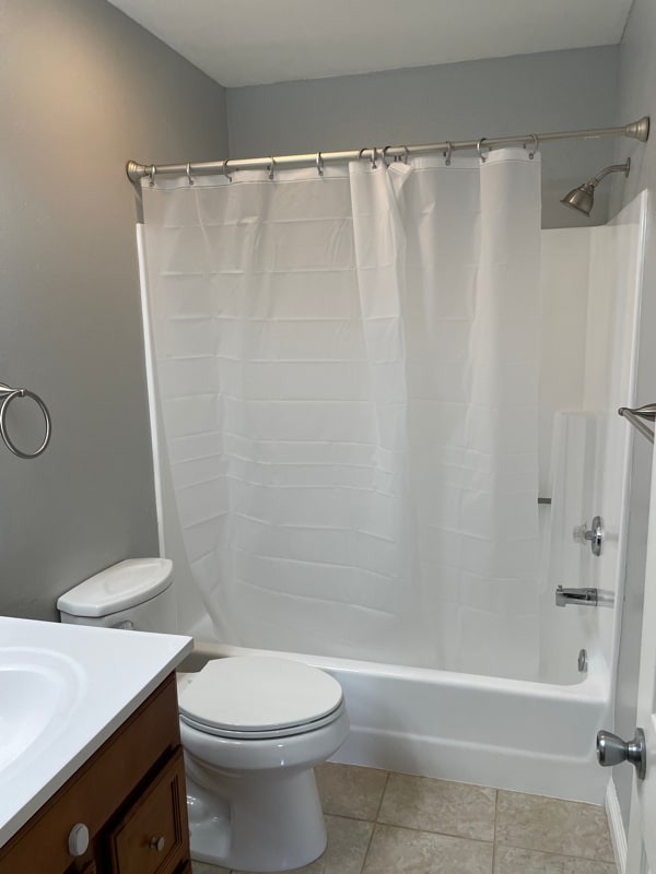 Photo - 5843 Myrtle Ave Apartment