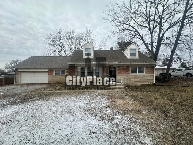 Building Photo - 4550 S Keystone Ave