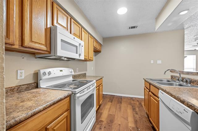 Photo - 3414 Colonial Dr