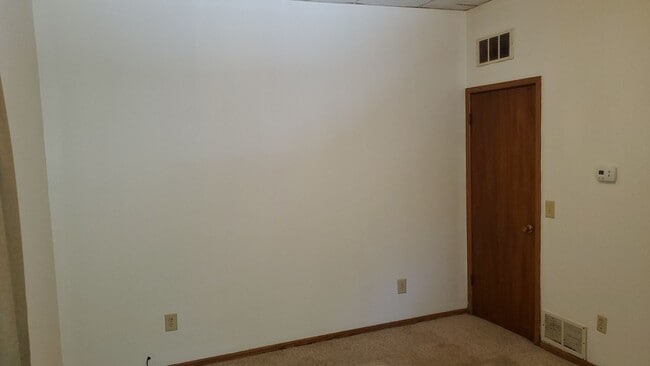 Photo - 232 W 8th St