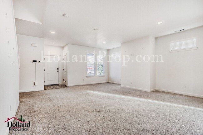 Photo - Modern Solar-Powered 3BR Home in the Heart of Cornelius