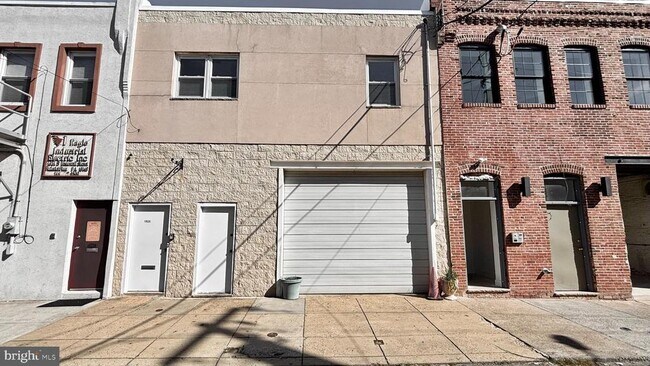 Photo - 1925 S Bancroft St