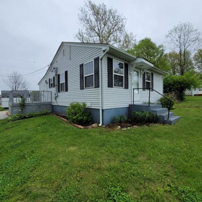 Photo - Single Family House 2BR-1BA - Villa Ridge MO