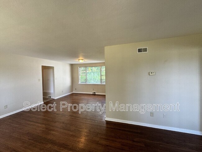 Photo - 7515 Aboite Center Rd