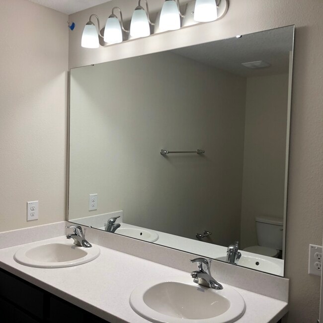 Photo - 5815 Oleander Dr