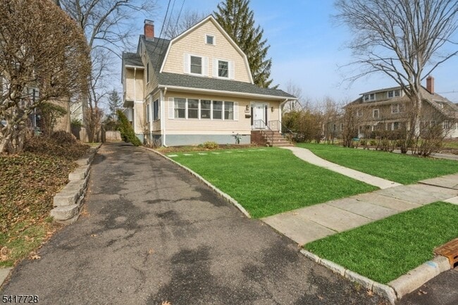 Photo - 439 St Marks Ave