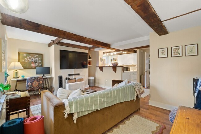 Photo - 26 Adams St Unit 1